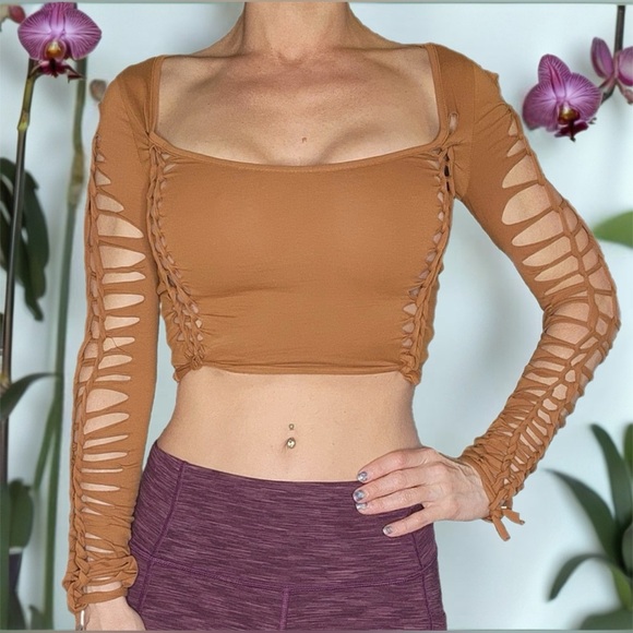 NWT Alternative Spells Long Sleeve Top in Light Brown by Dolls Kill Current Mood - Picture 1 of 13